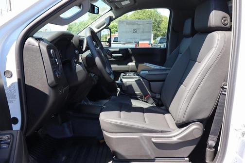 2025 Chevrolet Silverado 3500 WT