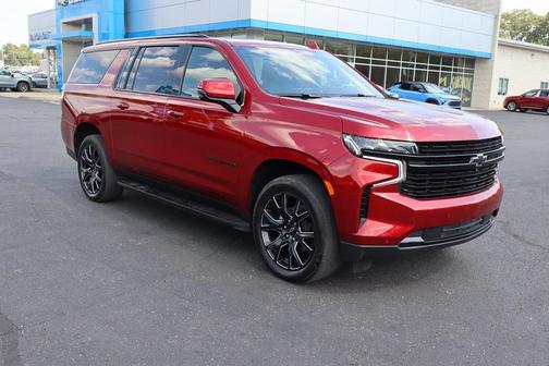 2024 Chevrolet Suburban RST