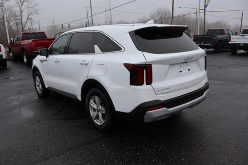 2024 Kia Sorento LX