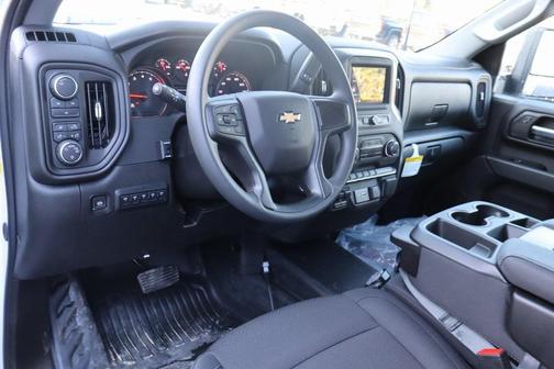 2025 Chevrolet Silverado 2500 WT