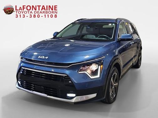 2024 Kia Niro SX