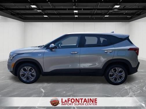 Steel Gray 2024 Kia Seltos LX