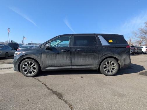 2023 Kia Carnival EX