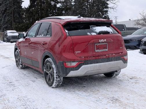 2024 Kia Niro EX