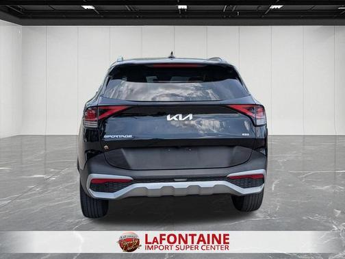 Ebony Black 2024 Kia Sportage EX