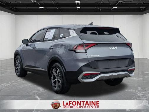 2024 Kia Sportage EX