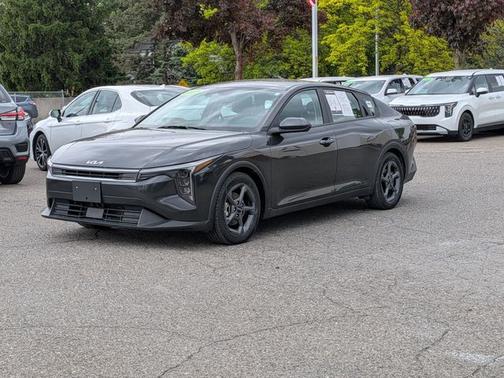 Gray 2025 Kia K4 LXS