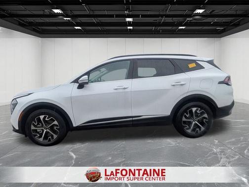 2025 Kia Sportage EX