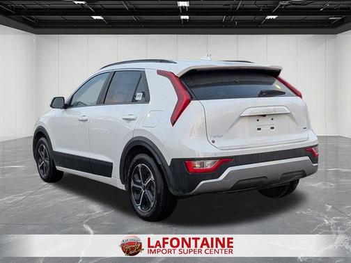 2024 Kia Niro EX