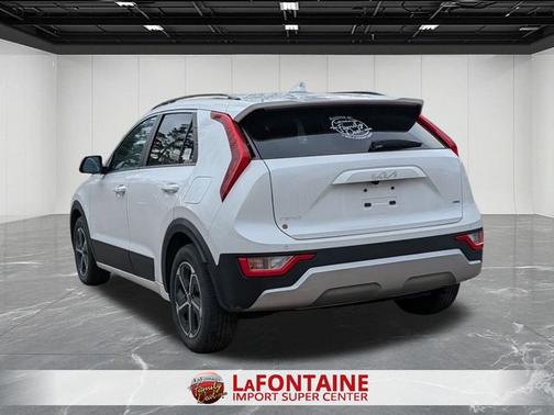 2024 Kia Niro EX