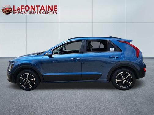 2023 Kia Niro EX
