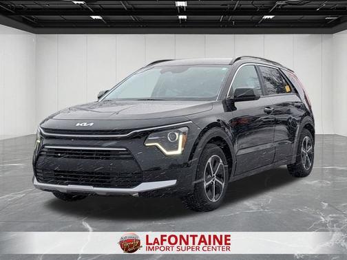 2023 Kia Niro LX