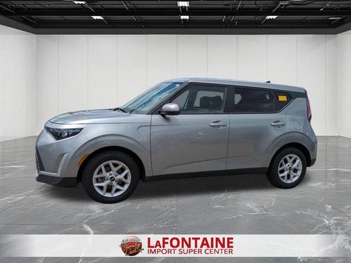 Steel Gray 2025 Kia Soul LX