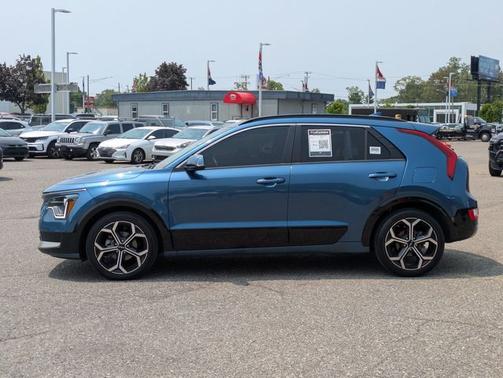 2023 Kia Niro EX Touring