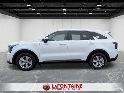 2024 Kia Sorento LX