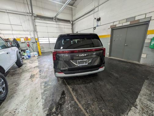 Panthera Metal 2025 Kia Carnival LXS