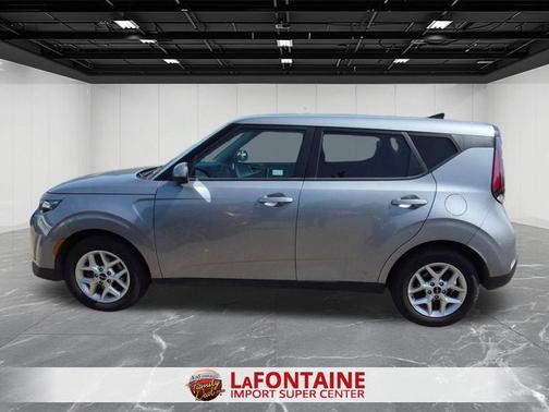 Steel Gray 2024 Kia Soul LX
