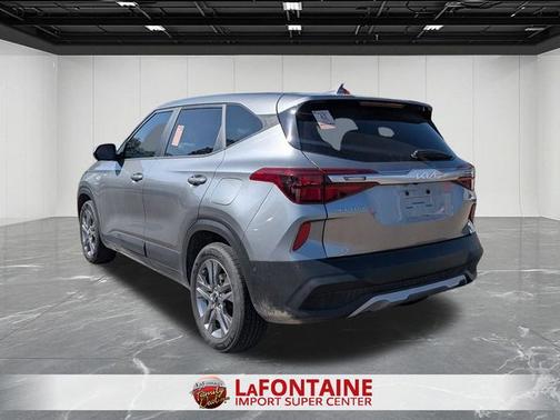 2023 Kia Seltos LX
