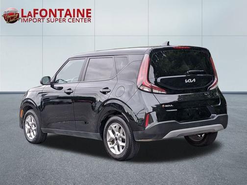 2024 Kia Soul LX