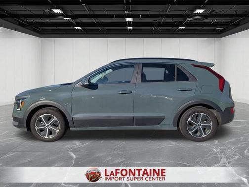 2023 Kia Niro EX