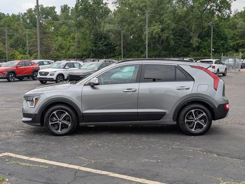2024 Kia Niro EX