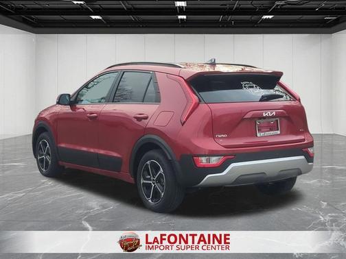 2024 Kia Niro EX