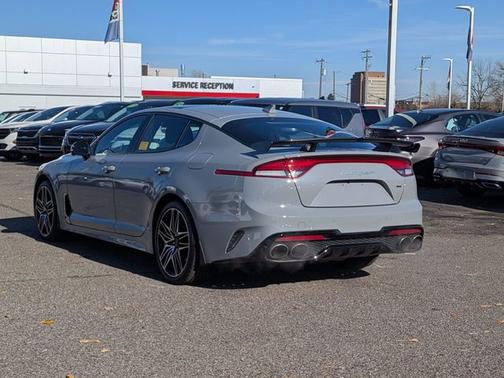 2023 Kia Stinger GT2