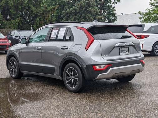 2024 Kia Niro EX Touring