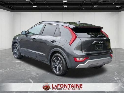 2023 Kia Niro EX