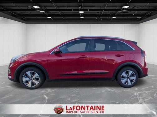 2022 Kia Niro LX