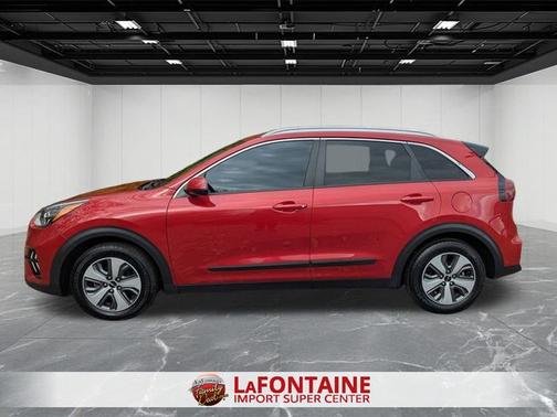 2022 Kia Niro LX