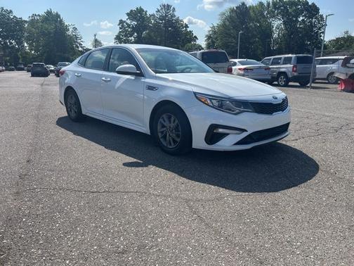 2020 Kia Optima LX