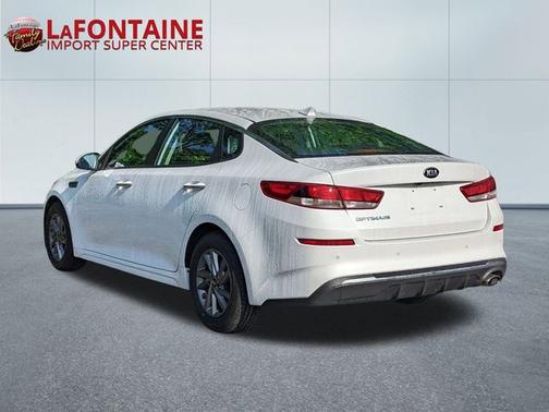 2020 Kia Optima LX
