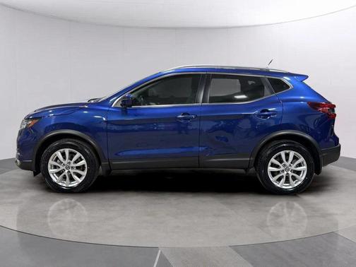 2022 Nissan Rogue Sport SV
