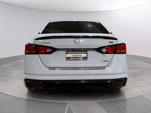2023 Nissan Altima SR Intelligent AWD