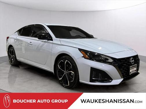 2023 Nissan Altima SR Intelligent AWD