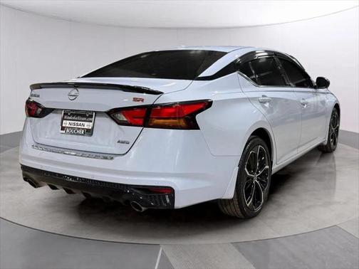 2023 Nissan Altima SR Intelligent AWD