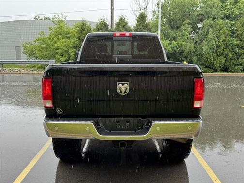 2017 RAM 2500 Big Horn Crew Cab 4x4 6'4' Box