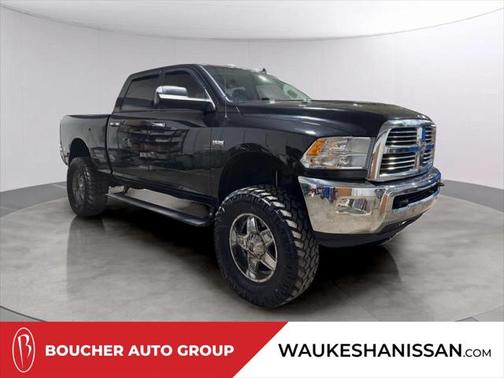 2017 RAM 2500 Big Horn Crew Cab 4x4 6'4' Box