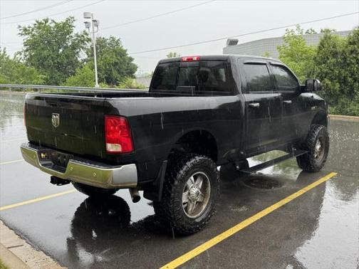 2017 RAM 2500 Big Horn Crew Cab 4x4 6'4' Box