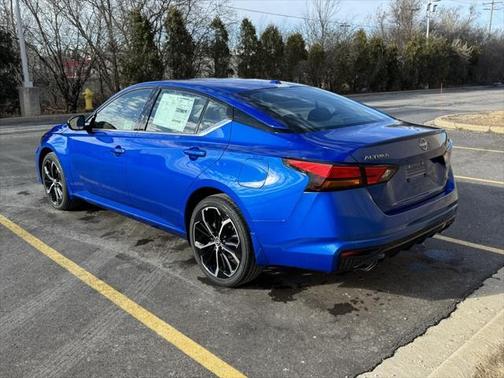 2025 Nissan Altima SR AWD