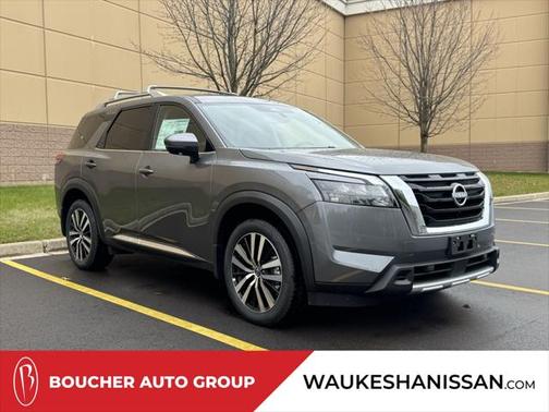 2025 Nissan Pathfinder Platinum 4WD