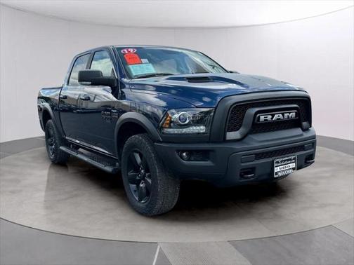 2019 RAM 1500 SLT