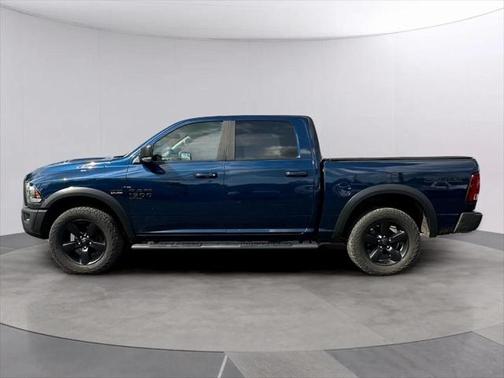 2019 RAM 1500 SLT