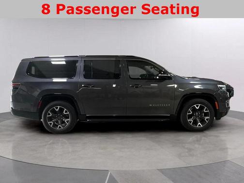 2023 Jeep Wagoneer L Series III 4x4