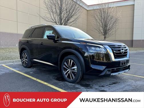 2025 Nissan Pathfinder Platinum 4WD