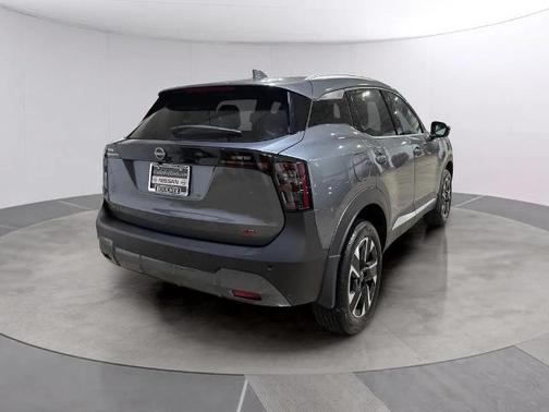 Gun Metallic 2025 Nissan Kicks SR