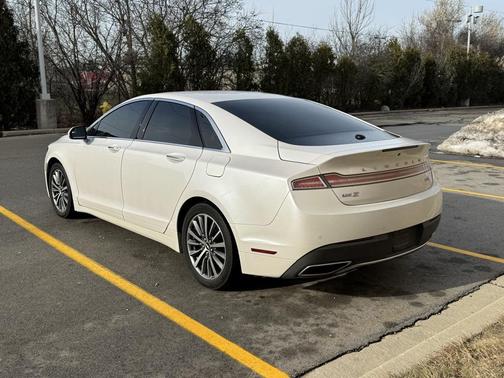 2017 Lincoln MKZ Base