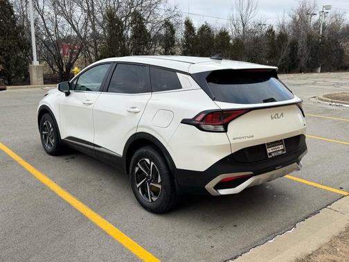 2023 Kia Sportage Hybrid LX