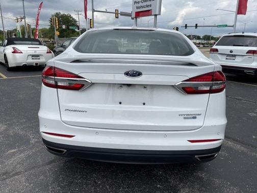 Photo 5 of 23 of 2020 Ford Fusion Titanium